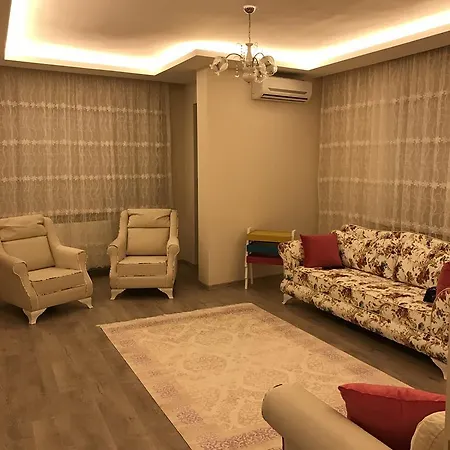ساكورا شقة ترابزون