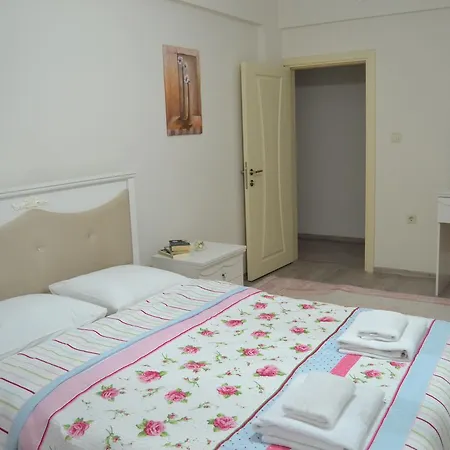 Sakura Apartment *