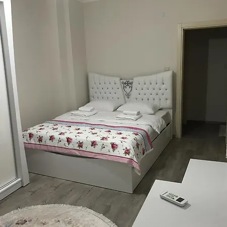 Sakura Apartment