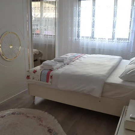 Sakura Apartment *