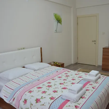 Sakura Apartment *